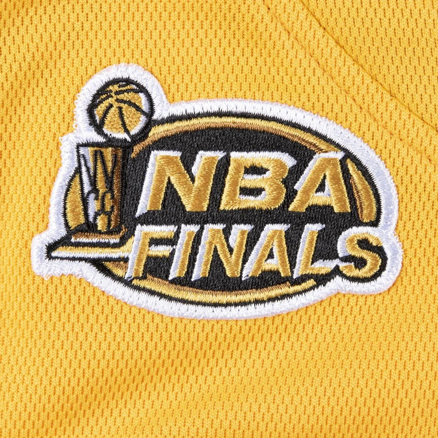 Mitchell & Ness Los Angeles Lakers Kobe Bryant Finals Home Jersey 1999-2000 Yellow (WORN)
