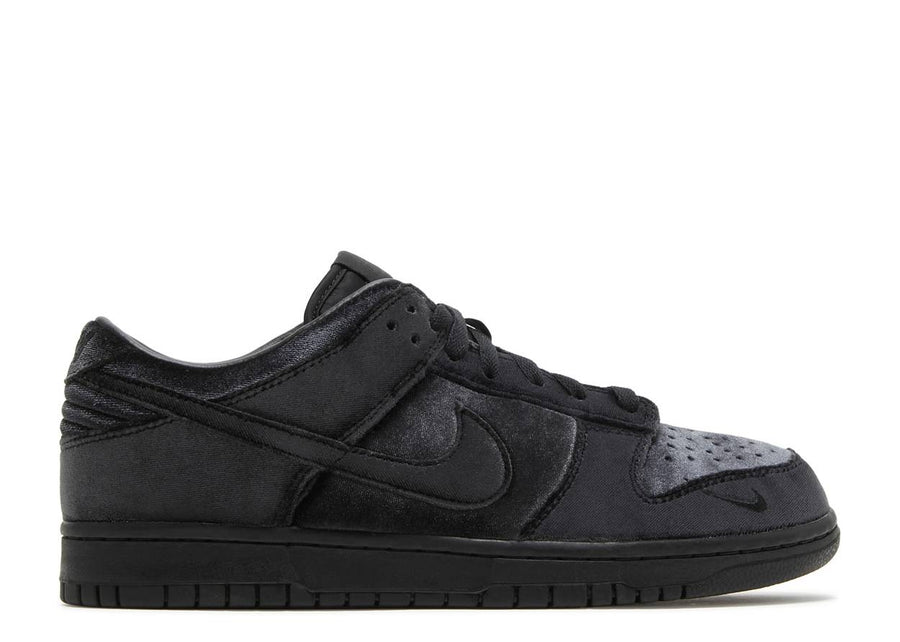 Nike Dunk Low Dover Street Market Triple Black Velvet