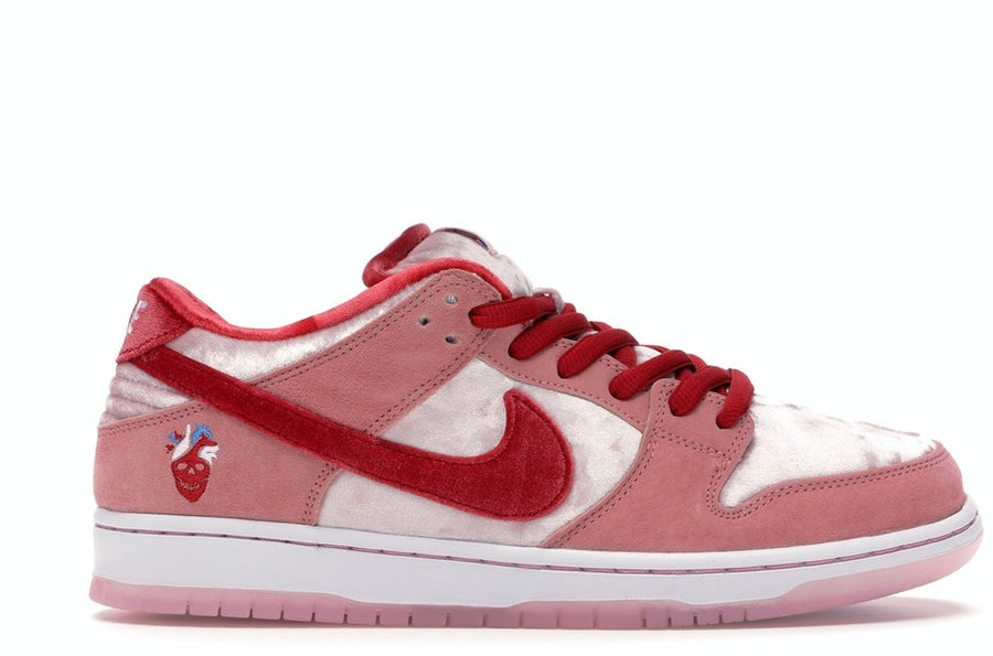 Nike SB Dunk Low StrangeLove Skateboards (Regular Box)